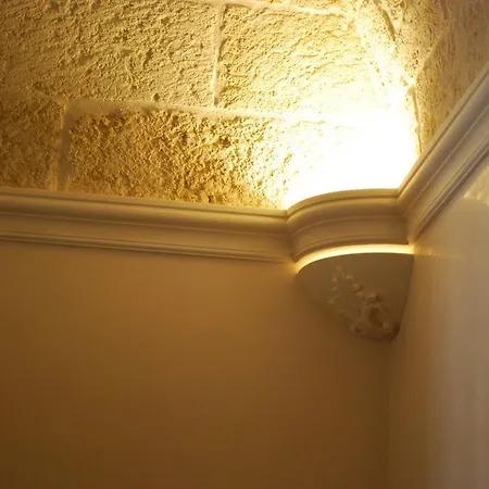 Ca Di Ro Oda ve Kahvaltı 4*